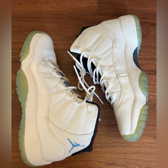 Nike Air Jordan 11 Legend Blue 2014 Size 6Y White Ice Blue - Picture 4 of 6